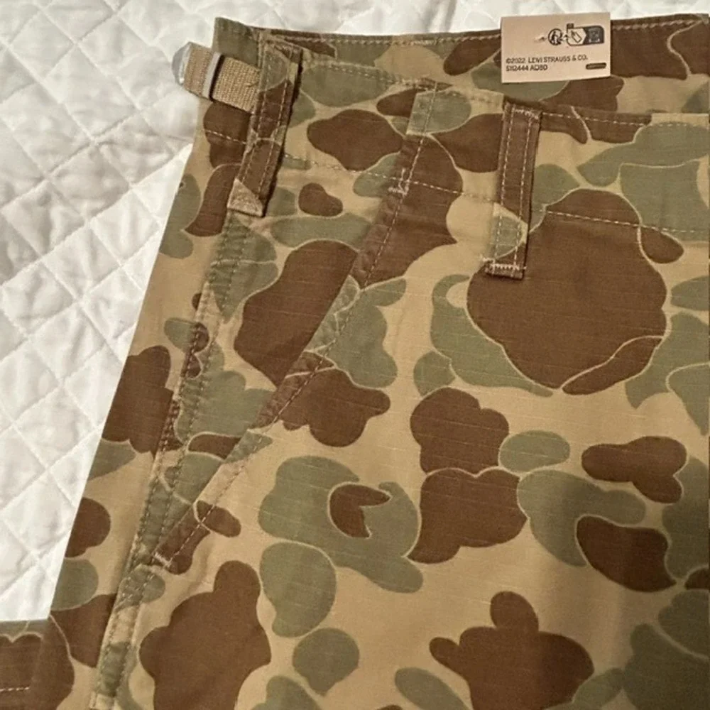 Levi's XX Cargo Baggy Pants Mens 31x32 Camo Utility Adjustable Waist Cotton NEW